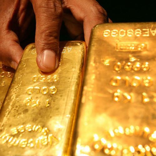 الذهب يسجل مستوى قياسياً جديداً مع تصاعد التوتر بين أميركا وفنزويلا