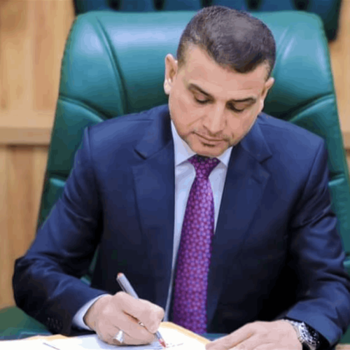 مجلس محافظة ذي قار يصوت بالموافقة على استقالة المحافظ مرتضى الإبراهيمي