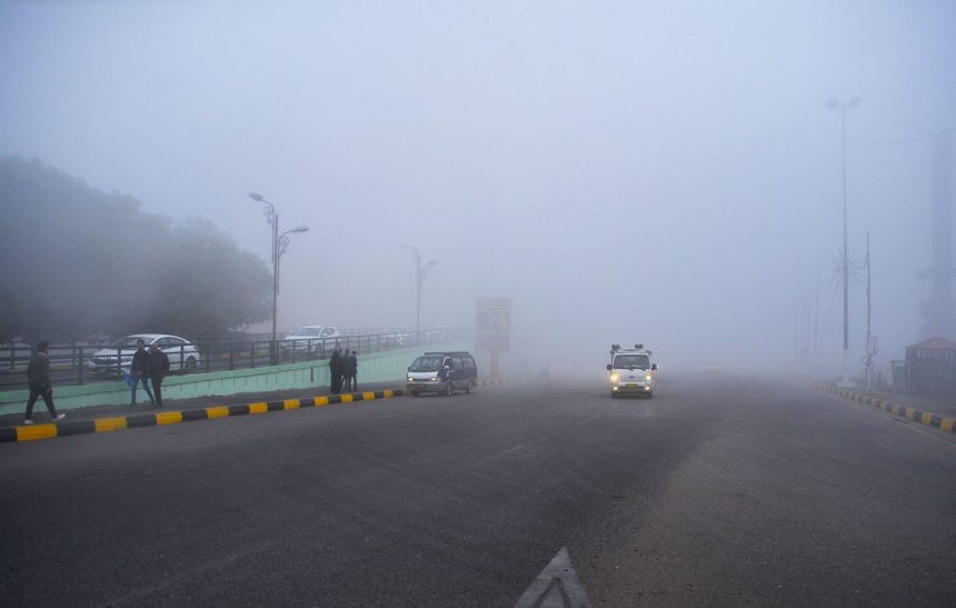 الانواء الجوية: أمطار وثلوج وتصاعد للضباب بدءاً من الغد