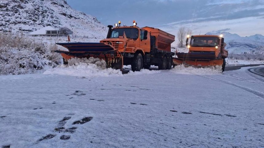 محافظة أربيل توجه تحذيراً للمواطنين بشأن موجة الثلوج: تجنبوا الطرق الجبلية