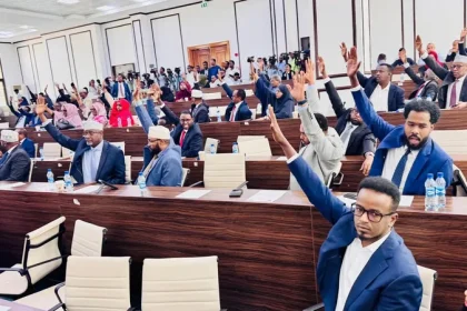 البرلمان الصومالي يُبطل اعتراف إسرائيل بـ"أرض الصومال"