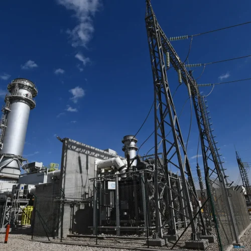 وزارة الكهرباء: إنتاج أكثر من 18 ألف ميغاواط عبر الغاز والوقود الوطني