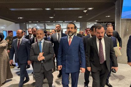 وصول رئيس حزب تقدم الرئيس محمد الحلبوسي إلى مبنى مجلس النواب