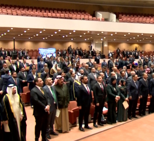 أعضاء مجلس النواب يؤدون اليمين الدستورية