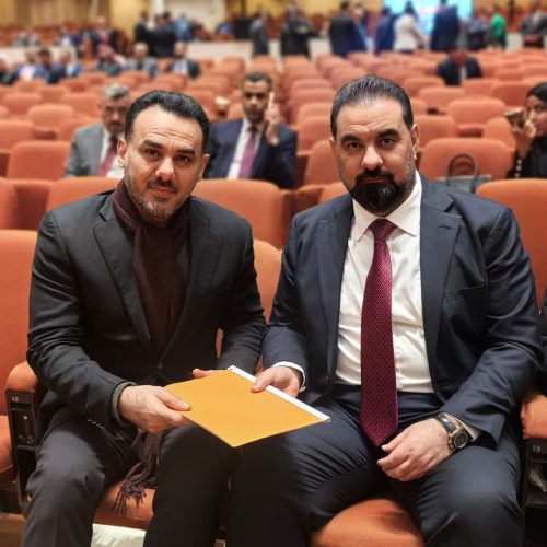 الإطار التنسيقي يقدم تواقيع الكتلة الأكبر إلى رئيس مجلس النواب هيبت الحلبوسي