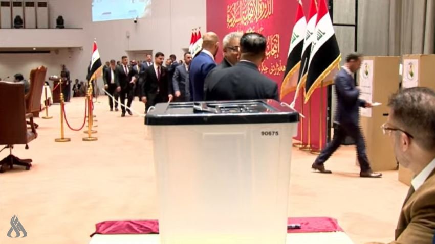 بدء عملية العدّ والفرز لانتخاب النائب الثاني لرئيس مجلس النواب