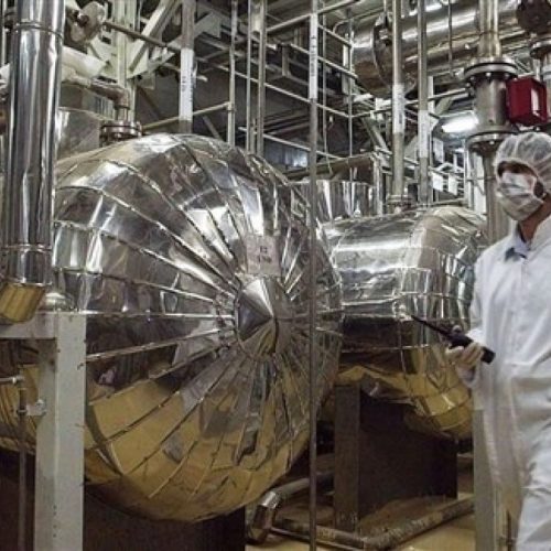 رئيس "الطاقة الذرية" الإيرانية: صناعتنا النووية صامدة ومتقدمة رغم العقوبات والقصف