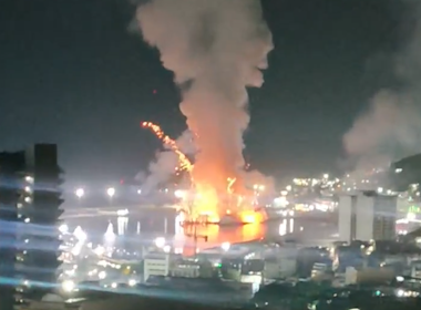 إعلام: انقطاع الكهرباء ببعض مناطق العاصمة الفنزويلية بعد ضربات قوية إحداها استهدفت قاعدة عسكرية