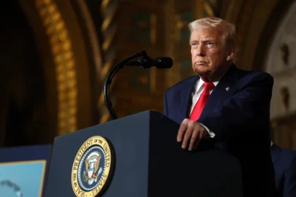 ترامب: القوات الامريكية قامت بعملية عسكرية استثنائية في فنزويلا