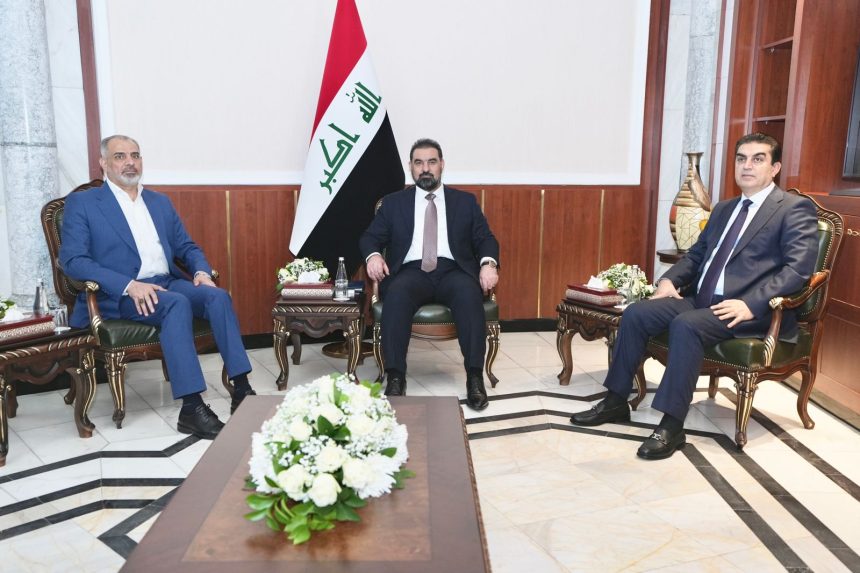 رئيس البرلمان الشيخ هيبت الحلبوسي ونائبيه يناقشون تهيئة جدول أعمال شهري يتضمَّن 8 جلسات