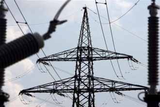 الكهرباء: تراجع ساعات التجهيز بسبب تأثير الأحوال الجوية