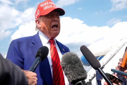 ترامب: الولايات المتحدة ستستعيد أموالها المستثمرة في أوكرانيا عبر اتفاق المعادن