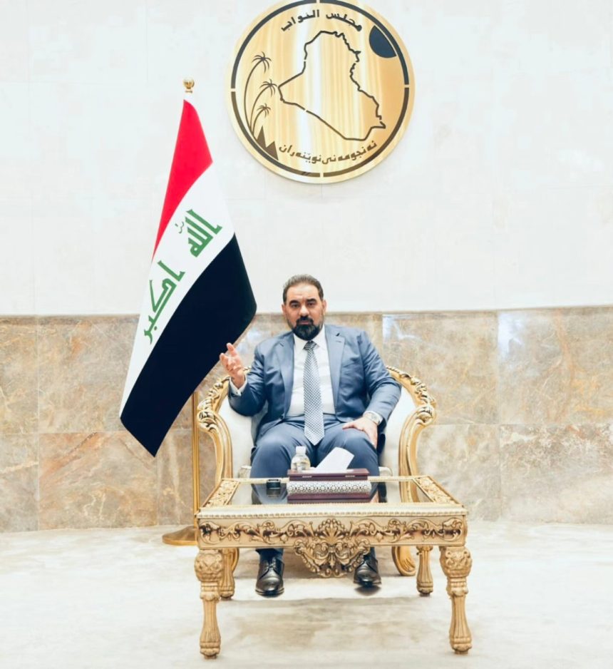 رئيس مجلس النواب الشيخ هيبت الحلبوسي يجتمع برؤساء الكتل لمناقشة تشكيل اللجان النيابية