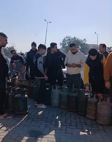 السعر ارتفع.. بغداد تشهد أزمة جديدة: شحة في "غاز الطبخ"