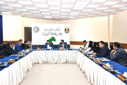 بسبب شبهات فساد.. مجلس محافظة الديوانية يقرر سحب يد المحافظ لمدة 30 يوماً