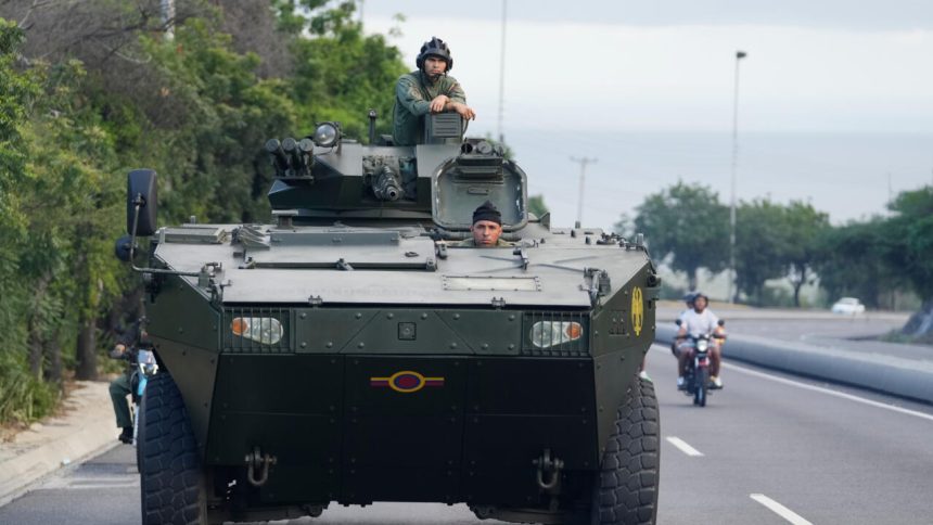 جنود فنزويليون منشقون يسعون لتأسيس "قيادة عسكرية عليا"