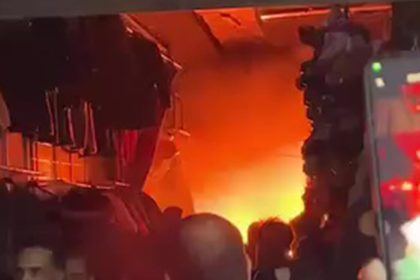 إخماد حريق اندلع داخل مبنى في سوق باب الدروازة بمدينة الكاظمية