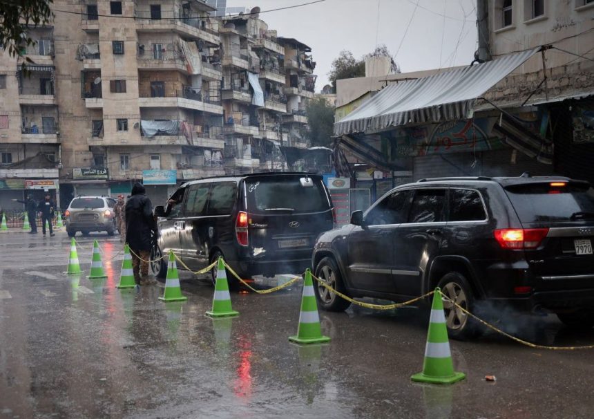 الجيش السوري يعلن حي الشيخ مقصود منطقة عسكرية مغلقة ويحظر التجوال فيه