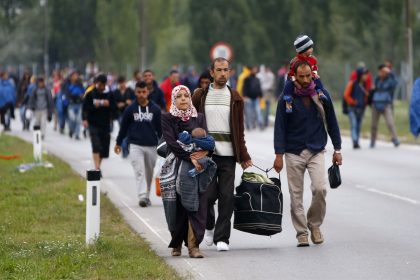 الاتحاد الأوروبي يسجل انخفاضًا بنسبة 20% في طلبات اللجوء خلال عام 2025