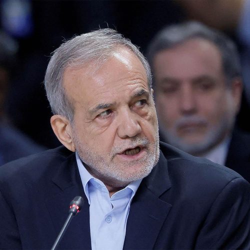 الرئيس الإيراني: واشنطن تعمل على التحريض داخل بلدنا وإثارة الفوضى