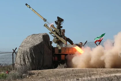 إيران تهدد بالرد على أي هجوم أمريكي بقصف إسرائيل وقواعد واشنطن في المنطقة