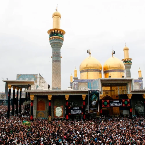 العتبة الكاظمية تعلن مشاركة أكثر من 15 مليون زائر في الزيارة الرجبية