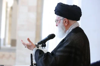 المرشد الإيراني