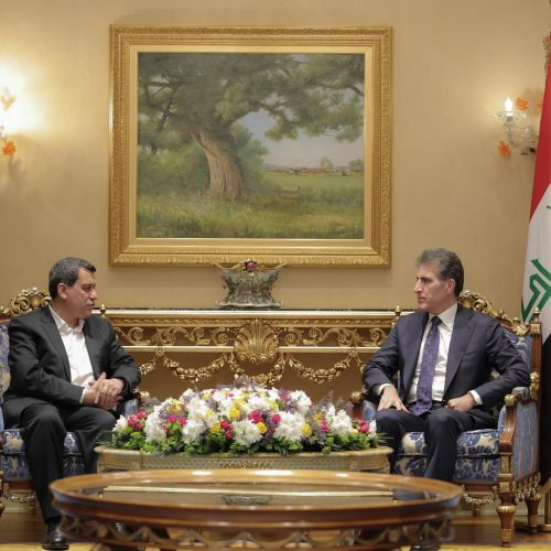 لقاء بارزاني وعبدي.. التأكيد على ضرورة ترسيخ السلام وإنهاء التوترات والعنف في سوريا