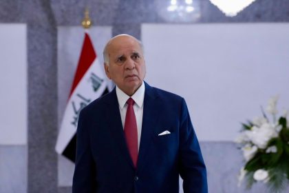 وزير الخارجية فؤاد حسين يصل العاصمة الإيرانية طهران