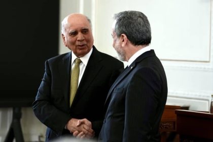 وزير الخارجية: أمن المنطقة مترابط ولا يمكن فصله ويجب إبعاد شبح التصعيد عنها