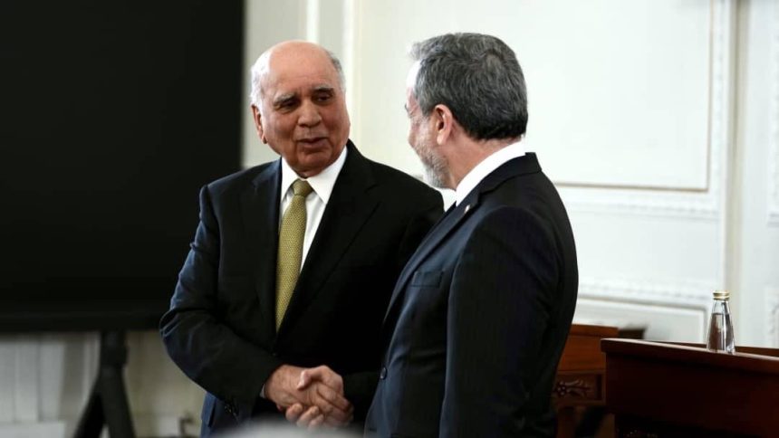 وزير الخارجية: أمن المنطقة مترابط ولا يمكن فصله ويجب إبعاد شبح التصعيد عنها