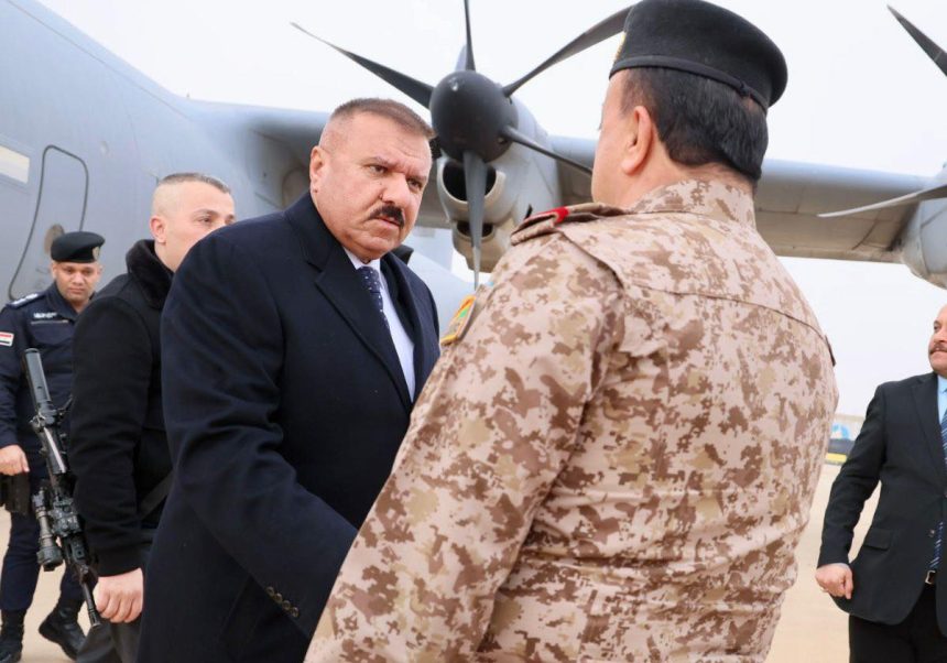وزير الداخلية عبد الأمير الشمري يصل محافظة نينوى