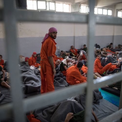 الجيش السوري: قوات “قسد” أطلقت سراح عناصر داعش من سجن الشدادي