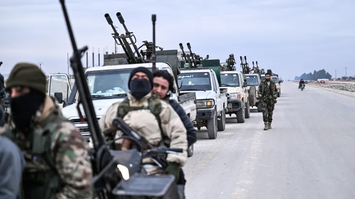 الجيش السوري يعلن فرض حظر تجوال كامل في مدينة الشدادي وما حولها