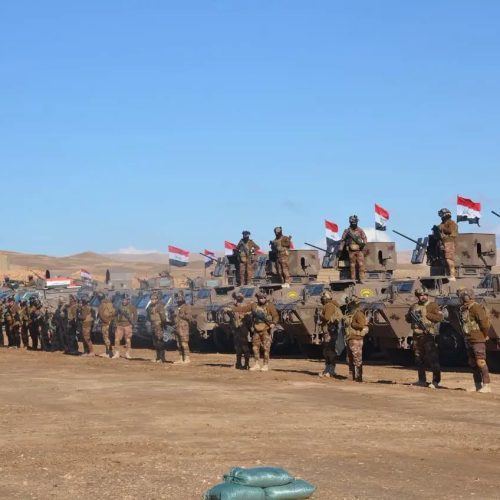 وزير الداخلية: أي تقرب من الحدود العراقية سيواجه بفتح النار