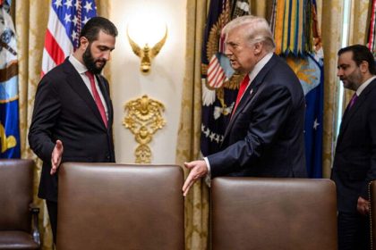 ترامب والشرع يؤكدان اهمية الحفاظ على وحدة سوريا وضمان حقوق الشعب الكردي