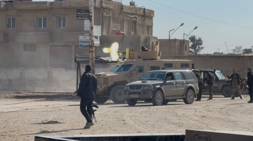 قسد: اشتباكات عنيفة تدور بين قواتنا والفصائل التابعة لدمشق في محيط مخيم الهول