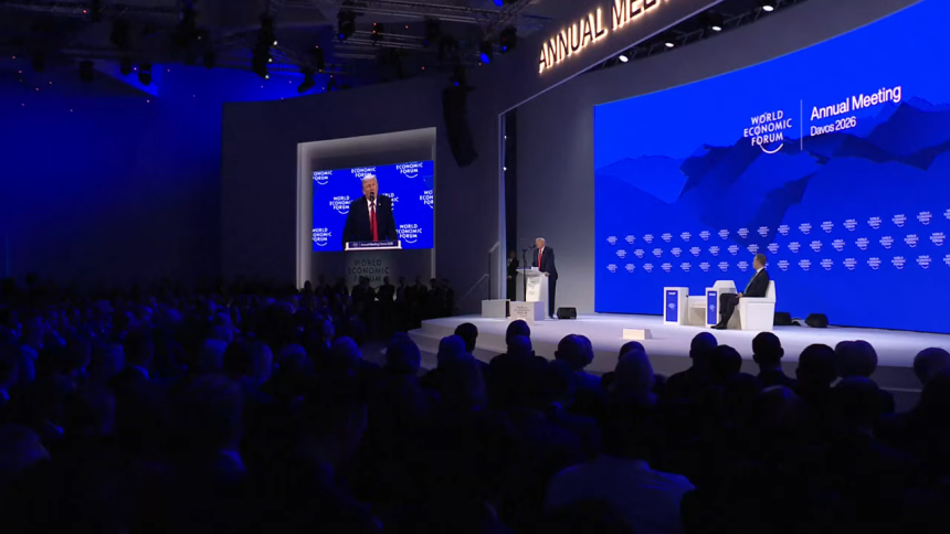 ترامب: أوروبا ليست بالاتجاه الصحيح والتركيز على الطاقة النظيفة والهجرة الجماعية أضرا بها