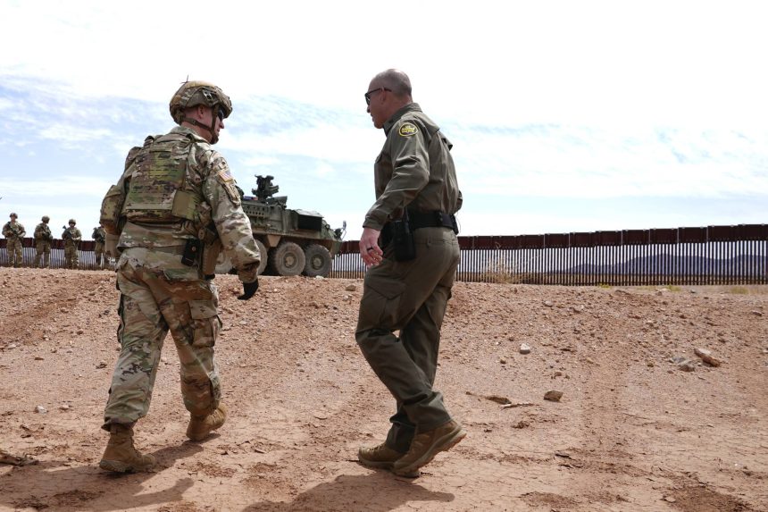 القيادة الوسطى الأمريكية: بدأنا مهمة لنقل معتقلي داعش من سوريا إلى العراق