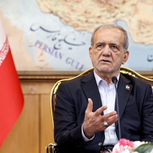 بزشكيان: مؤامرة أمريكية إسرائيلية حولت التظاهرات لساحة دموية ادت الى مقتل 3 الاف ايراني