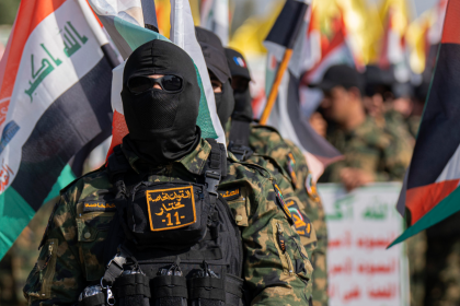 ‌‏فايننشال تايمز: واشنطن هددت بغداد بعقوبات بينها الحد من تدفق الدولار بحال مشاركة الفصائل بالحكومة