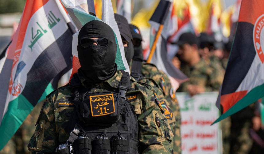 ‌‏فايننشال تايمز: واشنطن هددت بغداد بعقوبات بينها الحد من تدفق الدولار بحال مشاركة الفصائل بالحكومة