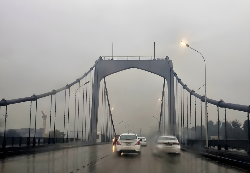 طقس العراق.. أمطار متفرقة وضباب وتباين بالحرارة خلال الأيام المقبلة