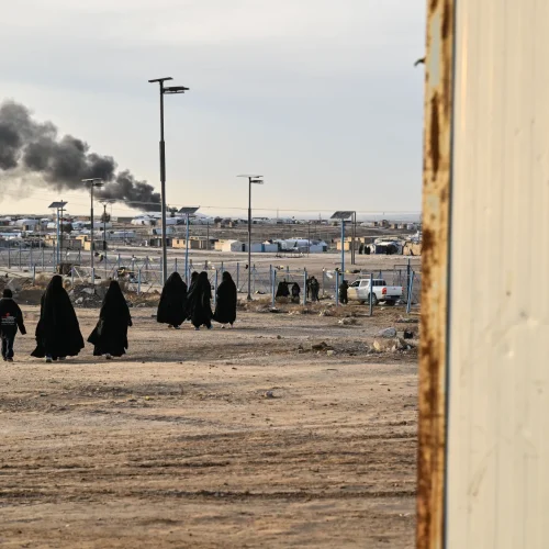 النعمان: نقل معتقلي داعش الى العراق قرار سيادي اتخذته الحكومة لتحقيق مصالح أمنية وقضائية