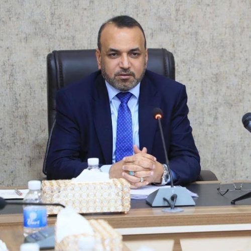 الأسدي: قرار المجلس الاقتصادي لا يمس المخصصات الجامعية والمالية ستصرف الرواتب كاملة يوم غد