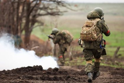 العراق يُبلغ موسكو برفض تجنيد شبابه في الجيش الروسي