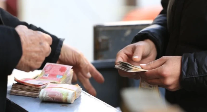 وزير الثقافة يعلن اطلاق منحة الصحفيين والأدباء والفنانين لعام 2025 يوم غد الأربعاء