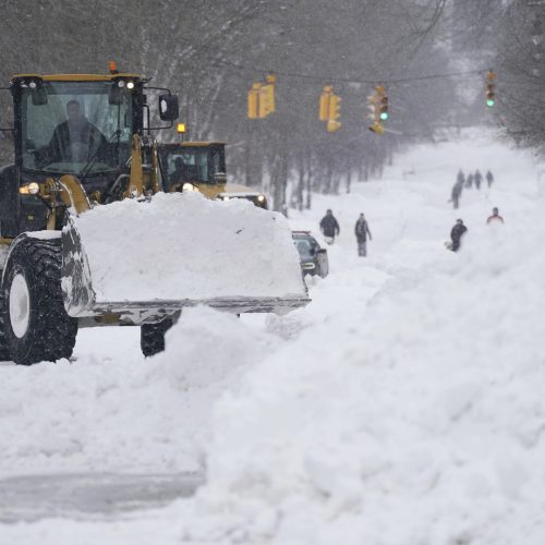 ارتفاع عدد الوفيات جراء العاصفة الثلجية في الولايات المتحدة إلى 51