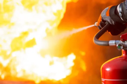 بسبب تسرب الغاز.. حريق داخل فرن صمون يتسبب بمصرع صاحبه ضمن منطقة الحرية ببغداد