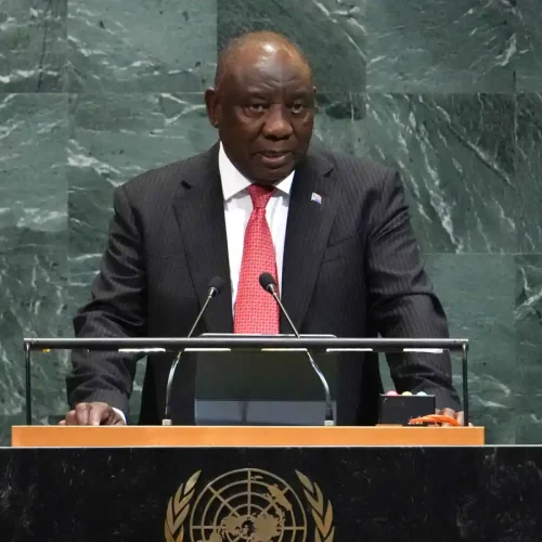 جنوب أفريقيا تعلن القائم بالأعمال الإسرائيلي شخصا غير مرغوب فيه